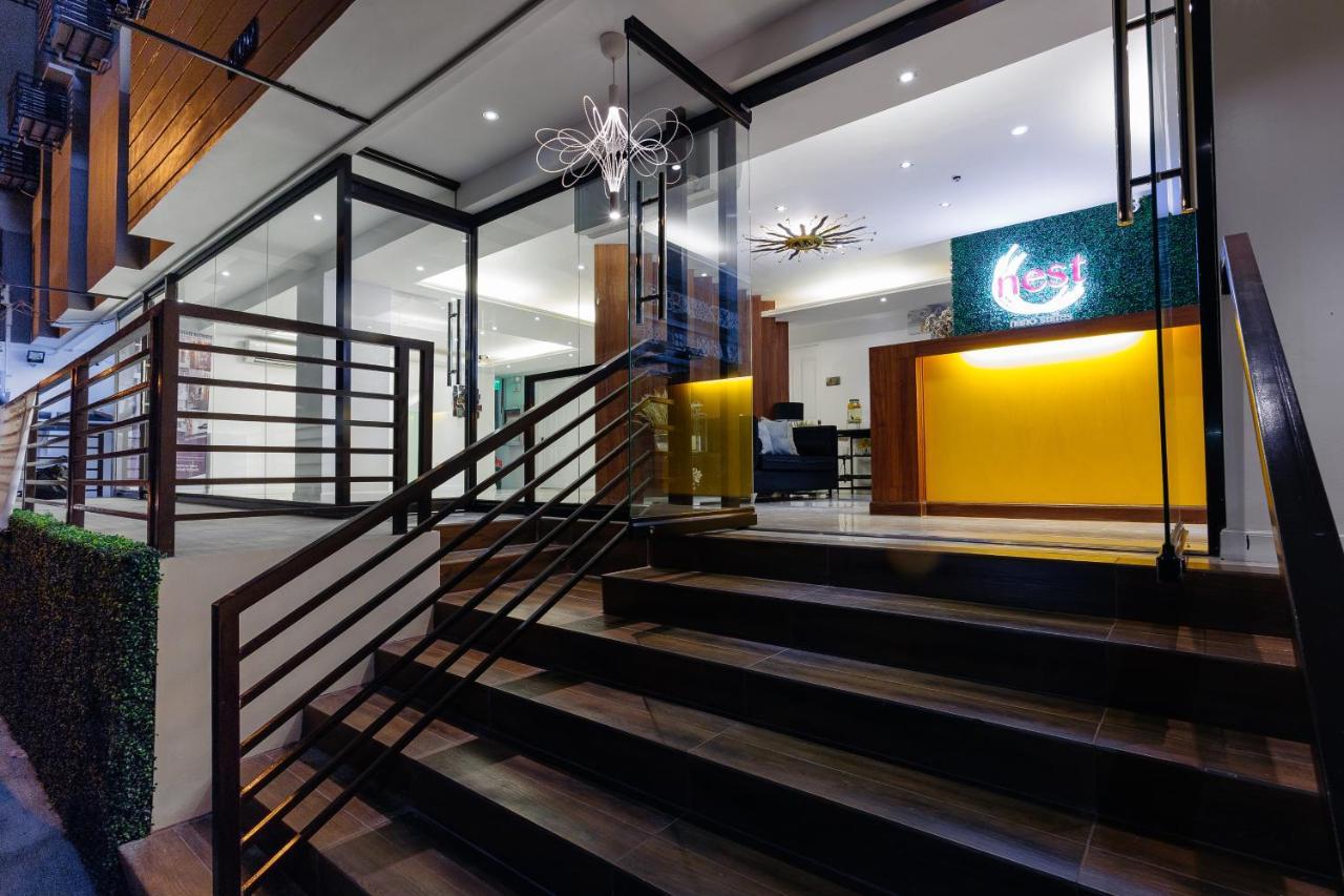Nest Nano Suites Poblacion - Makati Макати Экстерьер фото